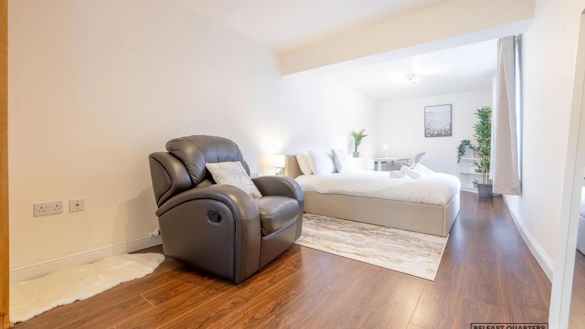 Belfast Quarters- Station St 1 Apartman 0*,  Egyesült Királyság